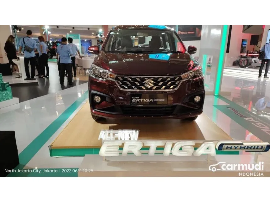 Jual Mobil Suzuki Ertiga 2024 GL 1.5 di Banten Automatic MPV Marun Rp 180.000.000