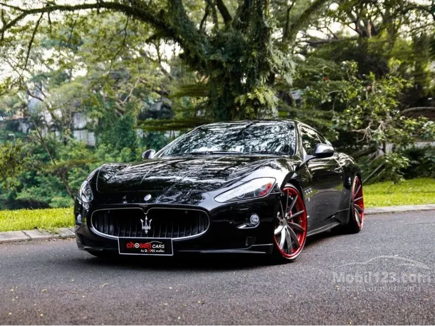 2011 Maserati GranTurismo S Coupe