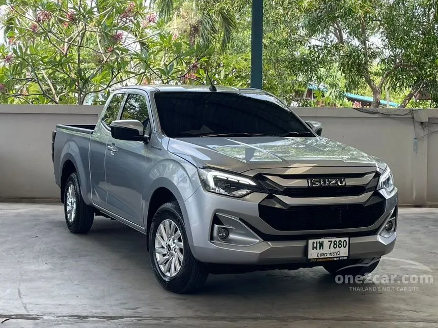 2025 Isuzu D-MAX L Space Cab Pickup