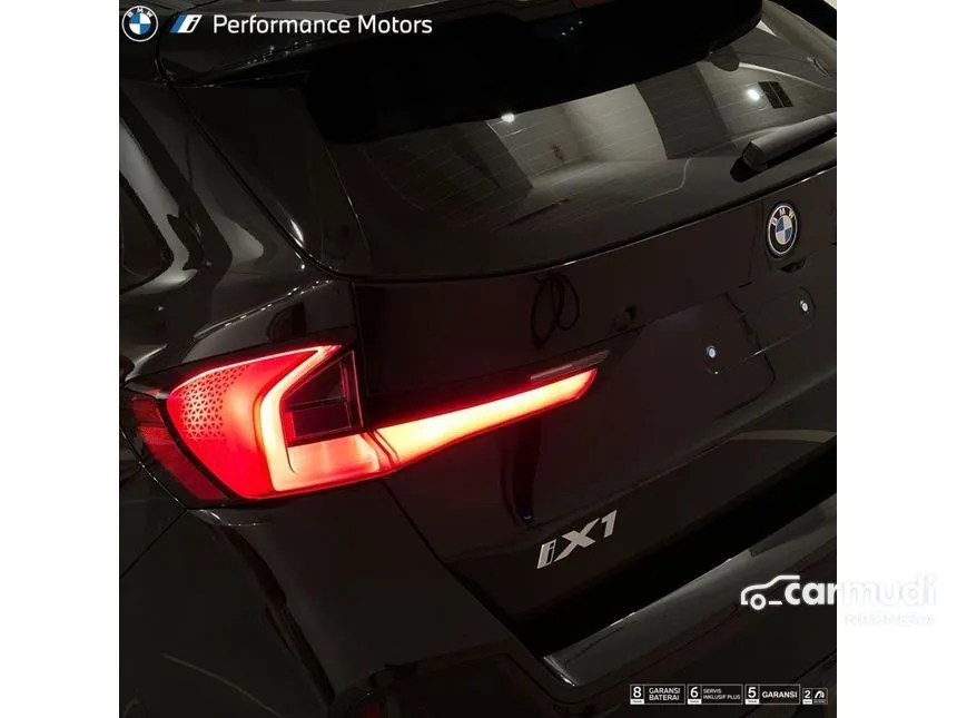 2025 BMW iX1 eDrive20 M Sport SUV