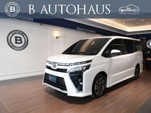 2020 Toyota Voxy 2.0 (ปี 14-17) ZS MPV AT