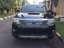 Toyota Fortuner 2.5 VNT TRD Diesel AT 2012 Hitam