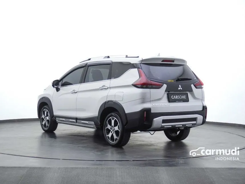 2022 Mitsubishi Xpander CROSS Premium Package Wagon