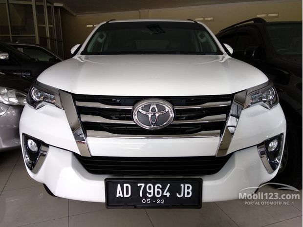 Fortuner - Toyota Murah - 143 mobil dijual di Jawa Tengah 
