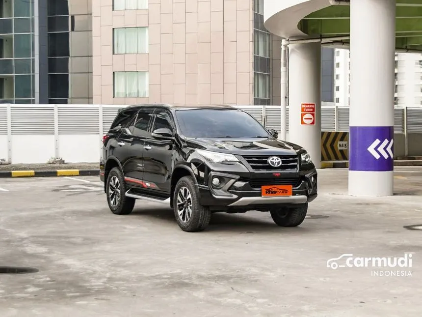 2018 Toyota Fortuner VRZ TRD 4X2 SUV