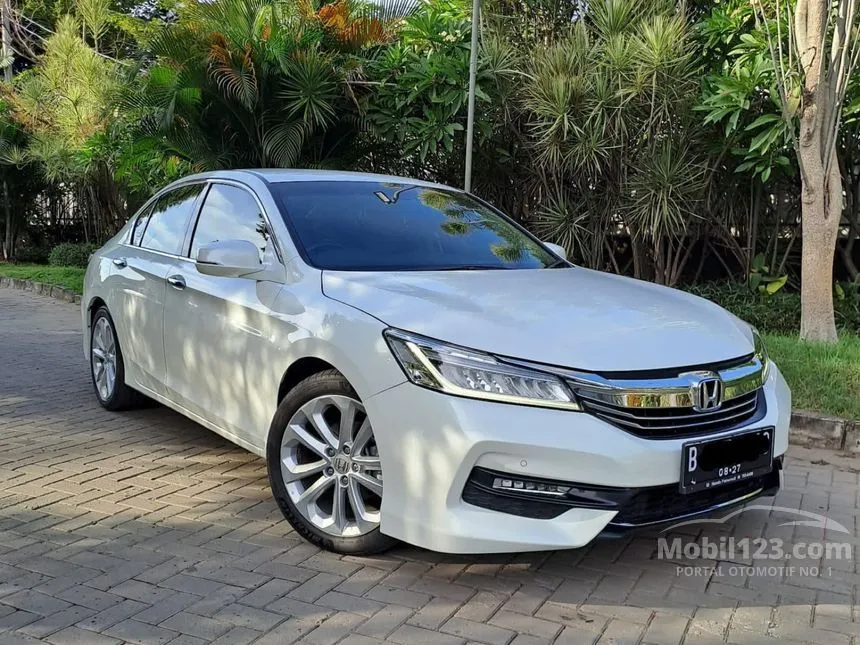 2017 Honda Accord VTi-L Sedan