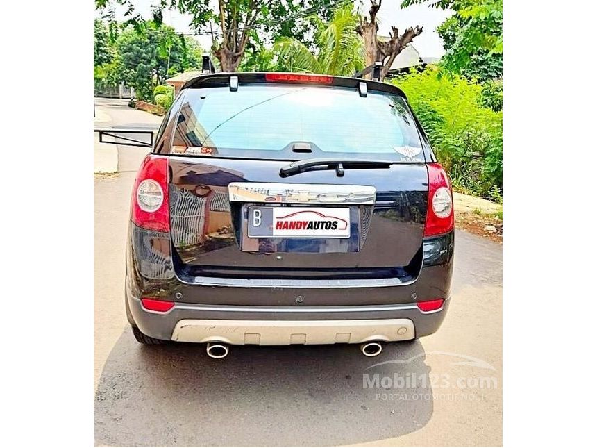 Jual Mobil  Chevrolet  Captiva  2011 C140 2 4 di Banten 