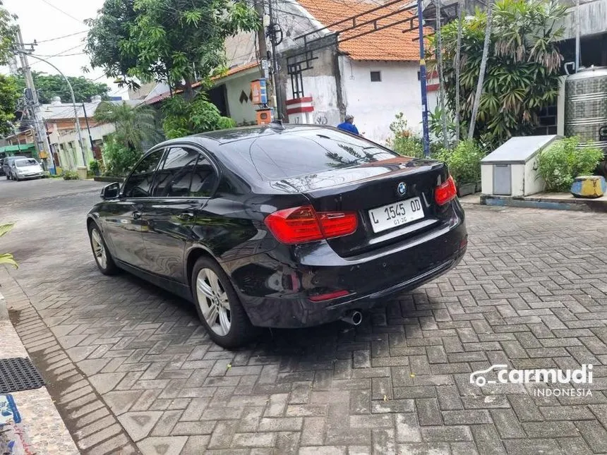 2014 BMW 320i Sport Sedan