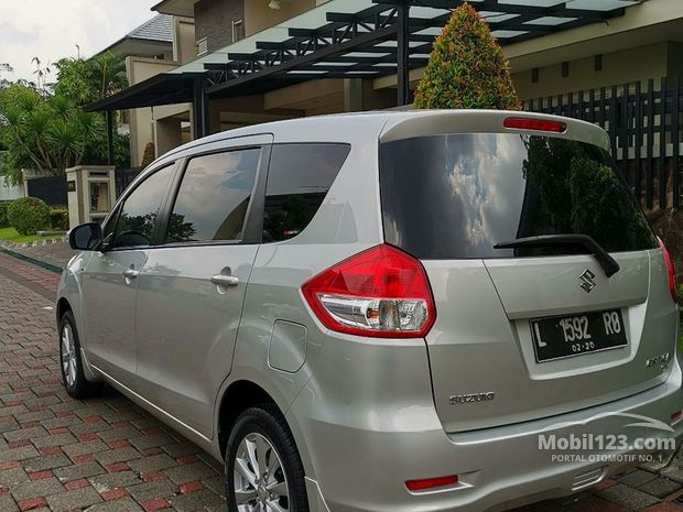 Suzuki Ertiga  Mobil  bekas dijual di Surabaya  Jawa timur 