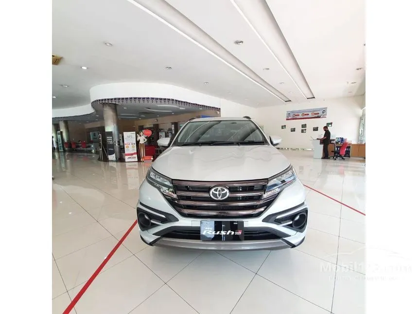 Jual Mobil Toyota Rush 2024 S GR Sport 1.5 di DKI Jakarta Automatic SUV Silver Rp 278.000.000
