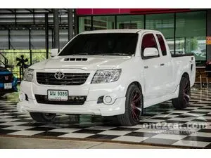 2014 Toyota HILUX VIGO 2.5 Champ E TRD Sportivo Smart Cab Pickup