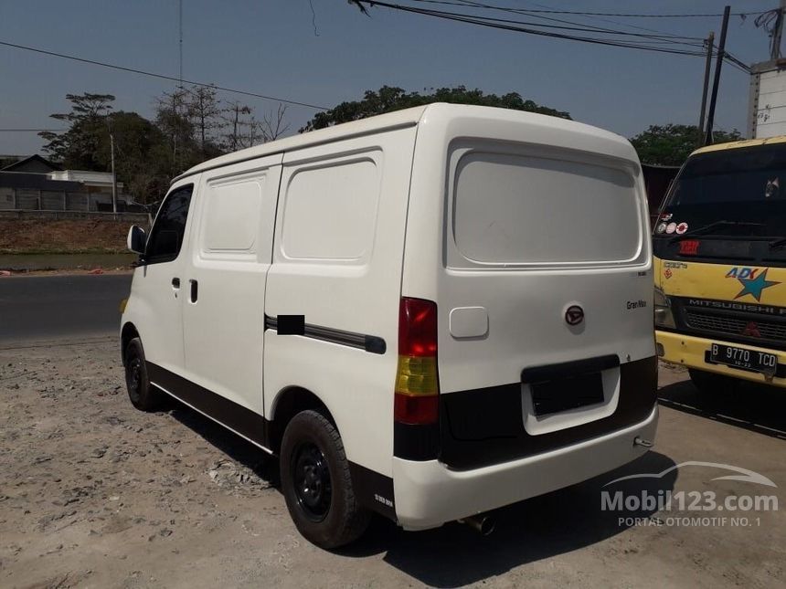 Jual Mobil  Daihatsu Gran  Max  2013 AC  1 3 di Jawa Barat 