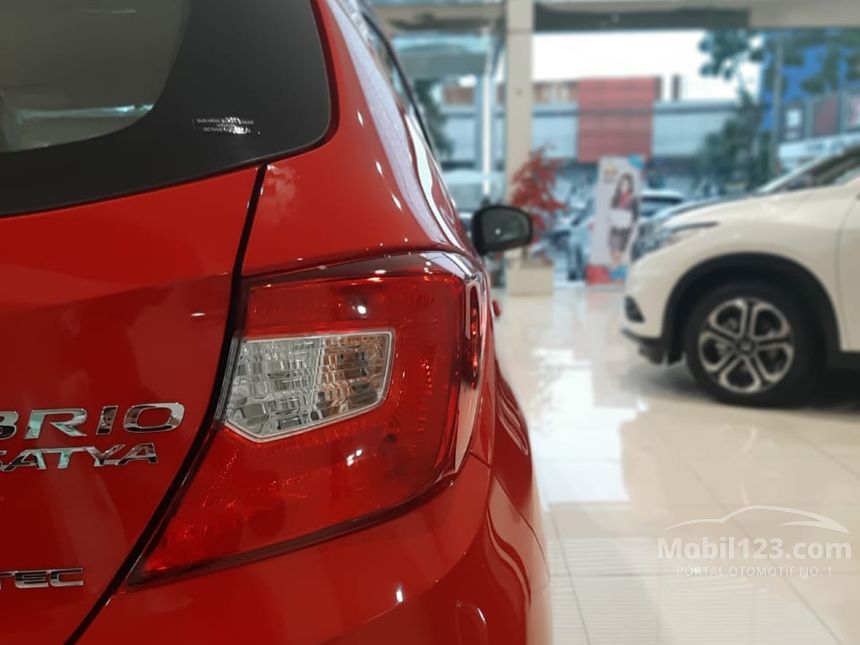 Jual Mobil  Honda  Brio  2021  Satya  E 1 2 di Jawa Barat 