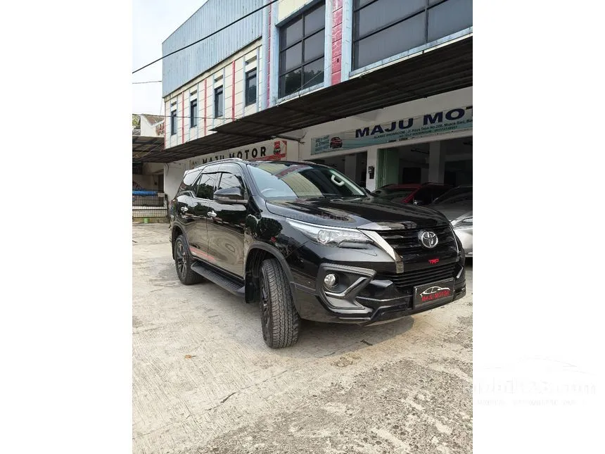 2019 Toyota Fortuner VRZ TRD 4X2 SUV