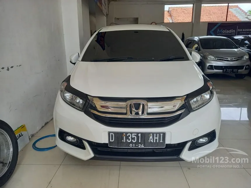 Jual Mobil Honda Mobilio 2018 E 1.5 di Jawa Barat Manual MPV Putih Rp 151.000.000
