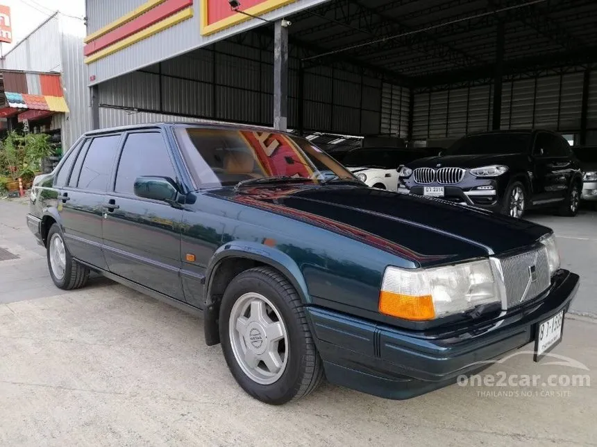 1992 Volvo 940 GL Sedan