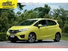 2014 Honda JAZZ 1.5 (ปี 14-22) SV Hatchback