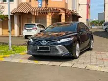 2019 Toyota Camry 2.5 HV Sedan Hybrid AT Km Low 15Rb PJK 01-23 Plat Genap Harga NEGO Siap TT