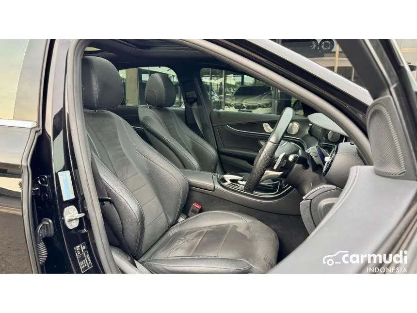 2017 Mercedes-Benz E300 AMG Line Sedan