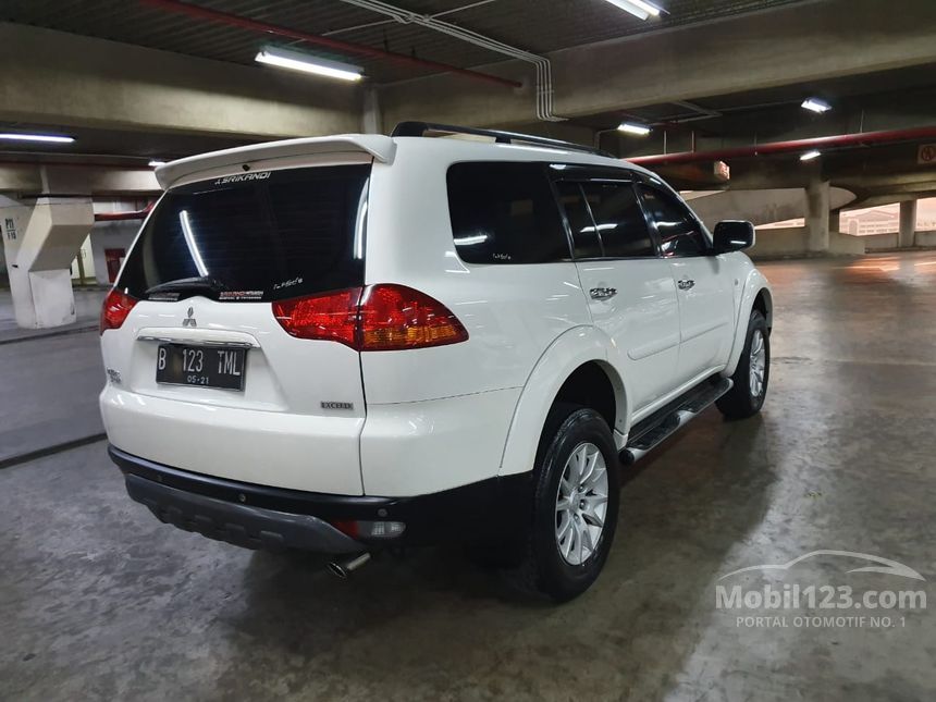 Jual Mobil Mitsubishi Pajero Sport 2011 Exceed 2.5 di DKI ...