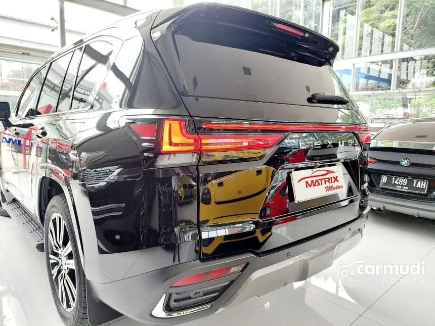 2022 Lexus LX600 Wagon