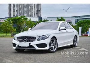 2017 Mercedes-Benz C300 2.0 AMG Line CKD Sedan