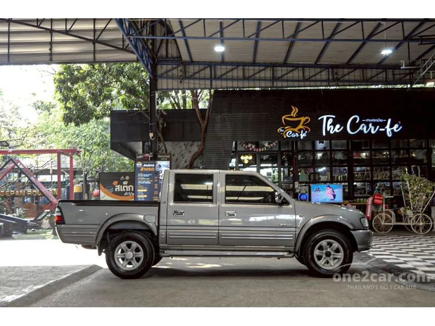 2002 Isuzu D-MAX LS Cab-4 Pickup