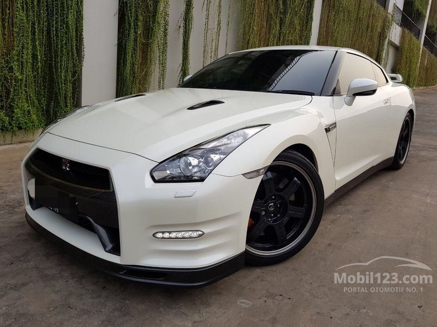 Jual Mobil  Nissan  GT R  2012 V6 3 8 di DKI Jakarta 