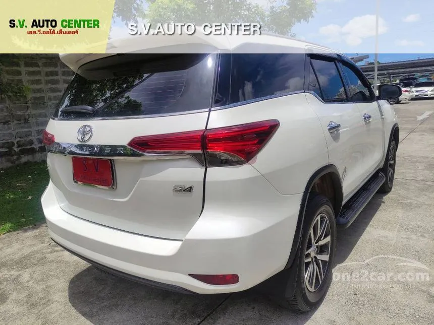 2016 Toyota FORTUNER V SUV