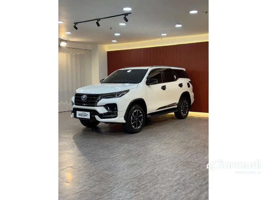 2023 Toyota Fortuner GR Sport 4X2 SUV