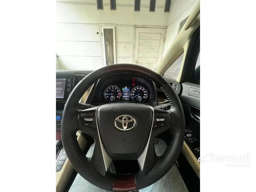 2016 Toyota Alphard G MPV