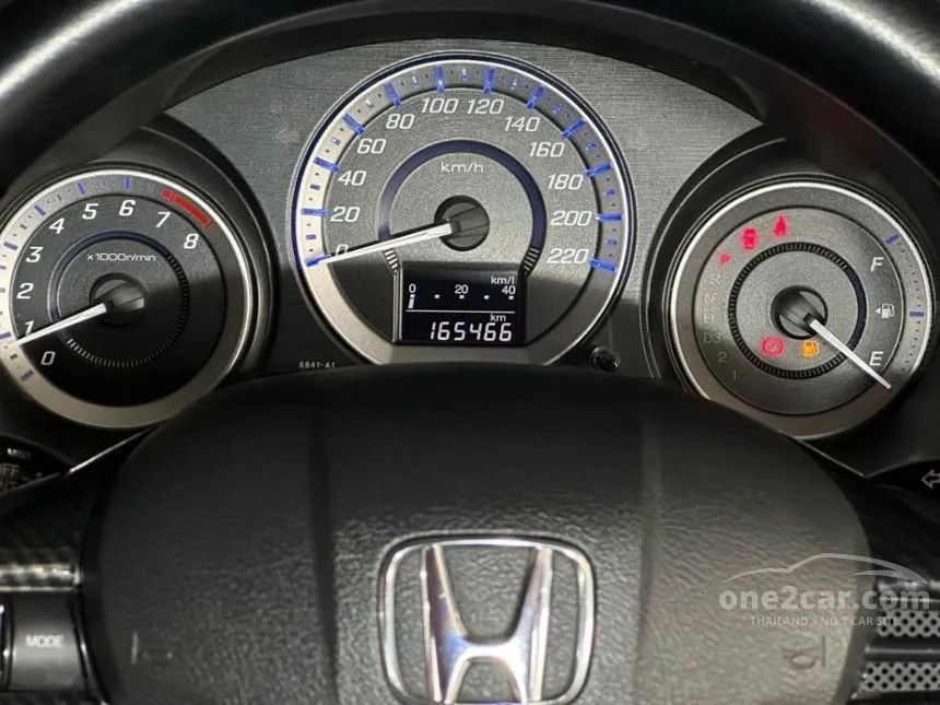 2014 Honda City V i-VTEC Sedan