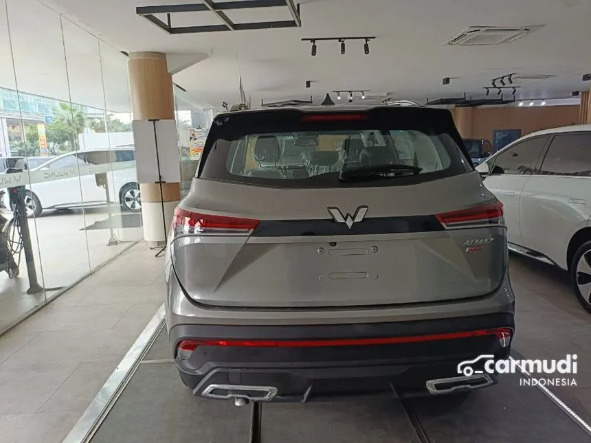 2023 Wuling Almaz RS Pro Wagon