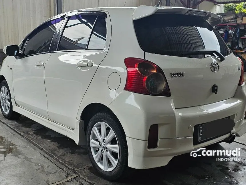 2012 Toyota Yaris E Hatchback