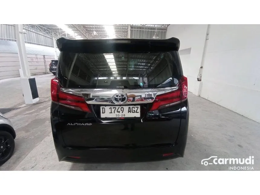 2018 Toyota Alphard X MPV