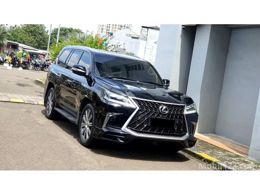 2016 Lexus LX 570 Sport SUV