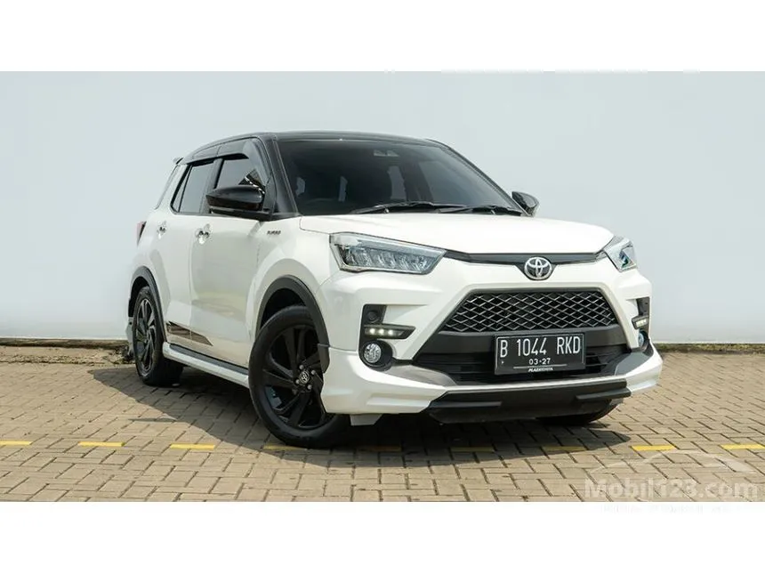 Jual Mobil Toyota Raize 2022 GR Sport TSS 1.0 di Banten Automatic Wagon Putih Rp 236.000.000