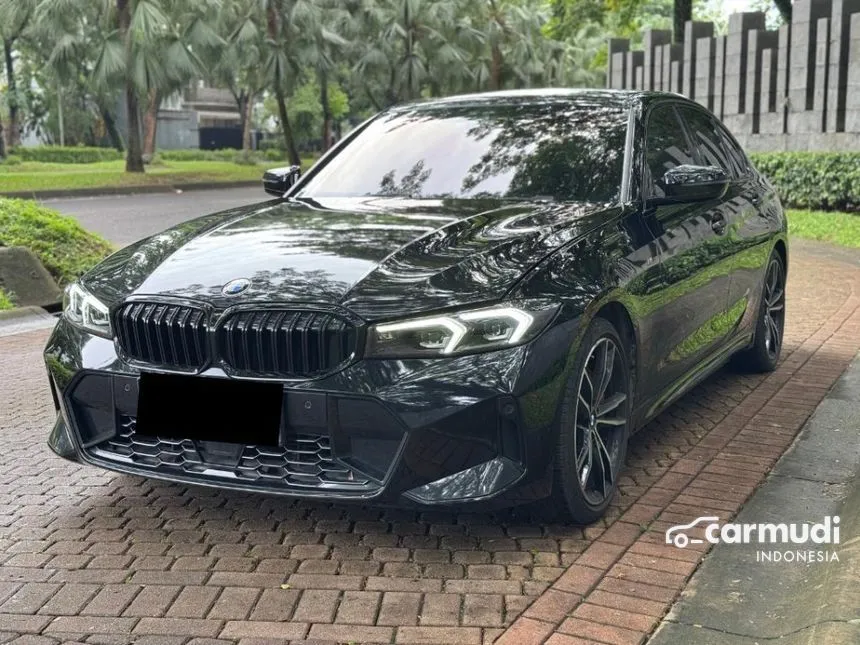 2023 BMW 330i M Sport Pro Sedan