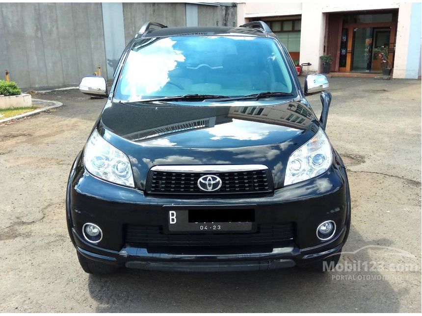 Jual Mobil Toyota Rush 2013  TRD Sportivo 1 5 di DKI 