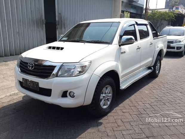 Toyota Hilux Mobil bekas dijual di Jawa-timur Indonesia Toyota Hilux Mobil bekas dijual di Jawa-timur Indonesia