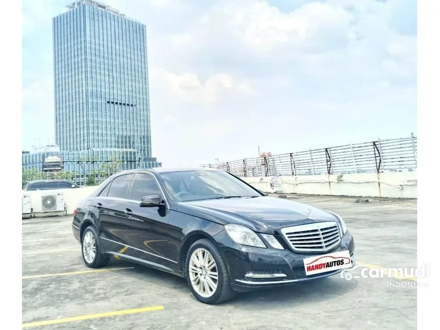 2011 Mercedes-Benz E300 Avantgarde AMG Sedan