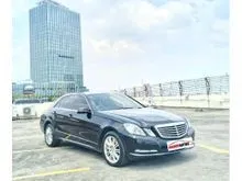 2011 Mercedes-Benz E300 3.0 Avantgarde AMG Sedan