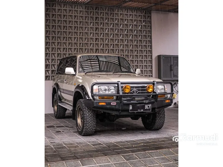 1998 Toyota Land Cruiser SUV