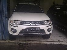 2015 Mitsubishi Pajero Sport 2.5 Exceed SUV Credit Dp 75 juta