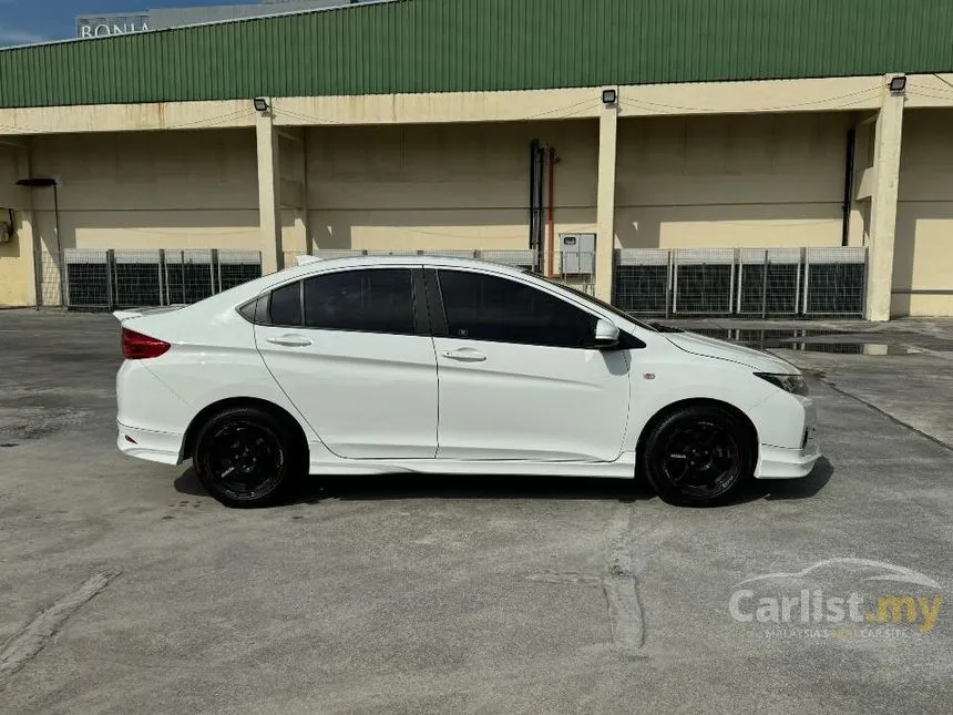 2015 Honda City V i-VTEC Sedan