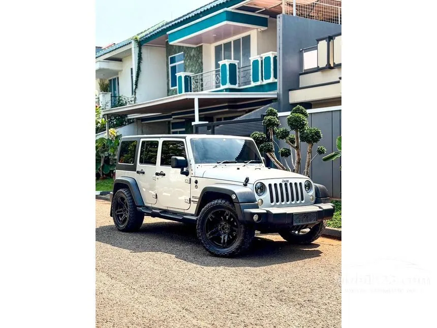 2012 Jeep Wrangler Sport Renegade Plus 4 Door SUV