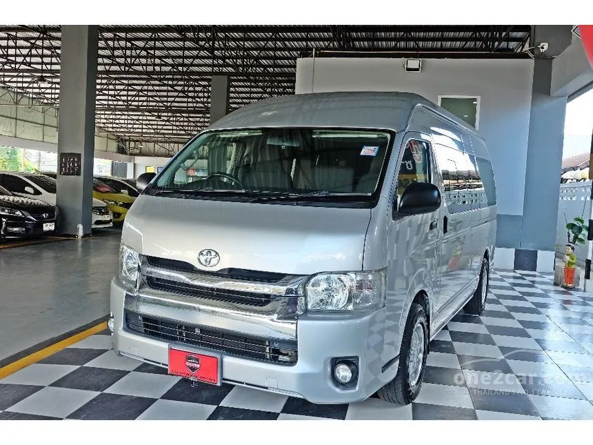 2022 Toyota HIACE D4D Van