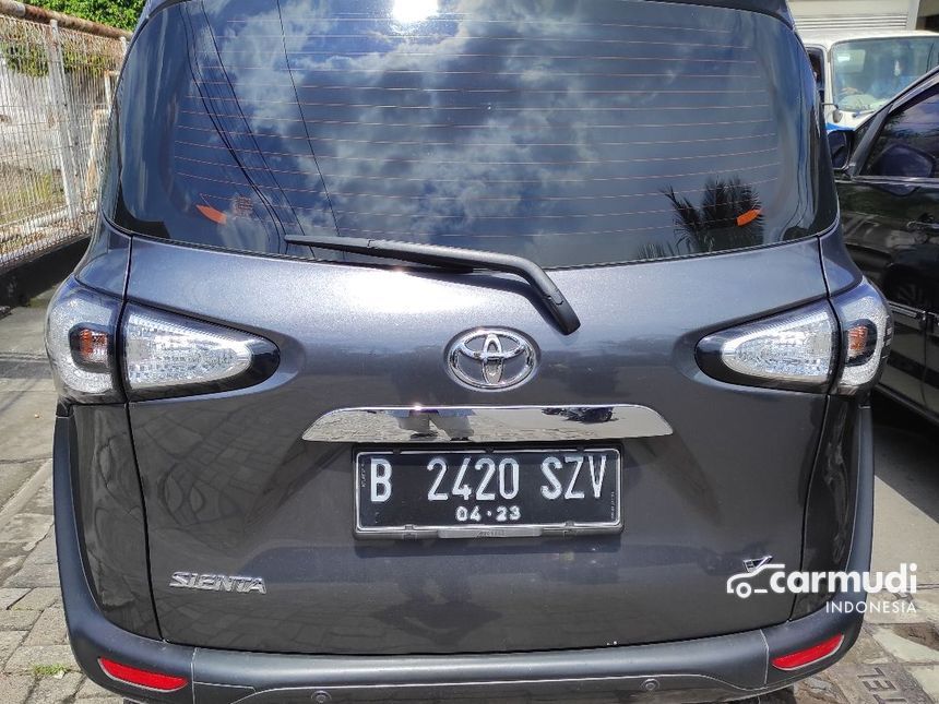 Jual Mobil Toyota Sienta 2018 V 1.5 di DKI Jakarta Manual MPV Abu-abu