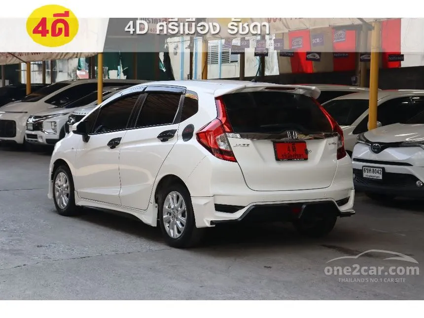 2020 Honda Jazz V+ i-VTEC Hatchback