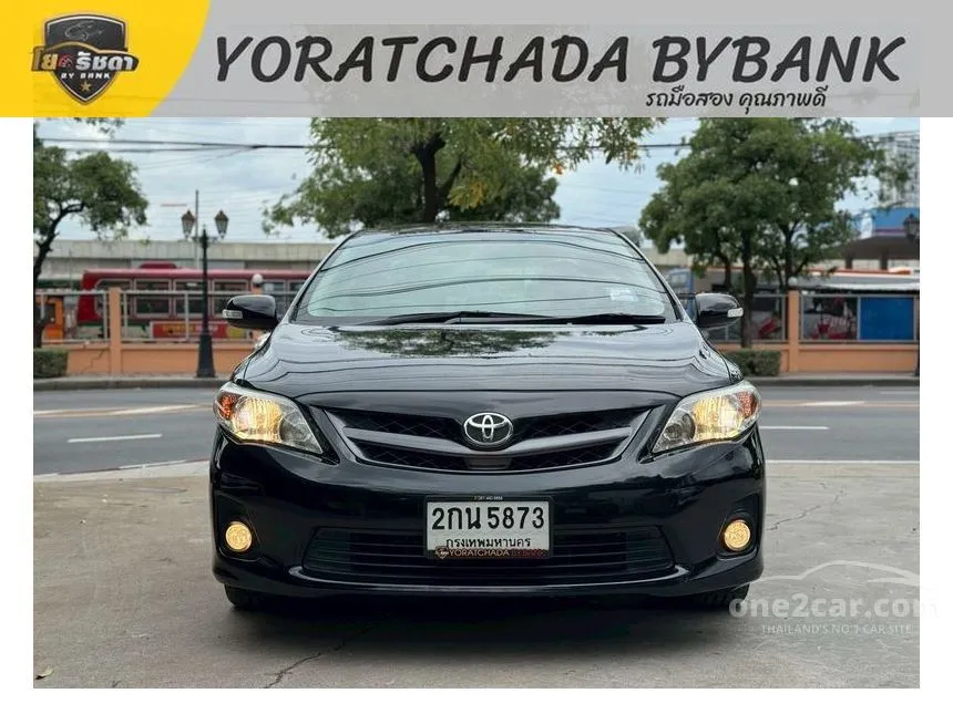 2013 Toyota Corolla Altis G Sedan